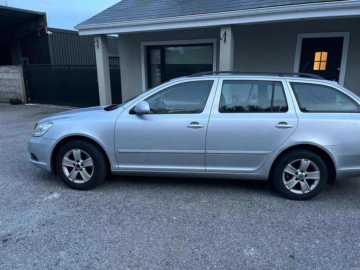 Skoda Octavia - Image 2