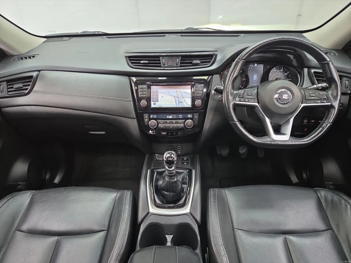 Nissan X-Trail 1.7 DCI Tekna 7 Seater *Top Spec* - Image 4