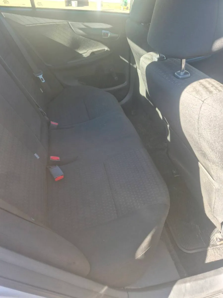Toyota corolla (Nct May 2027) - Image 6