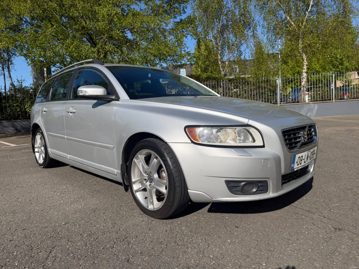 Volvo V50 1.6D Sportswagon - Image 1