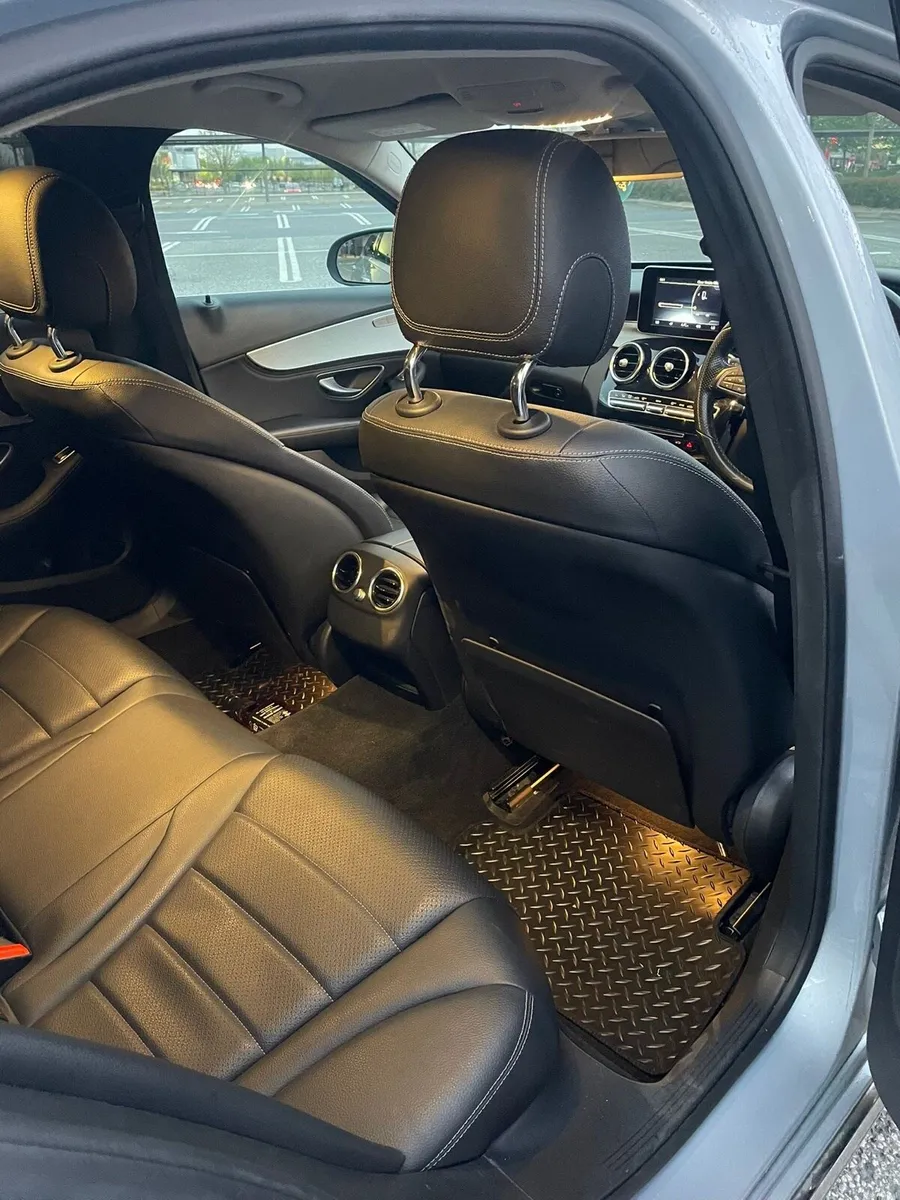 Mercedes Benz C220d 2014 - Image 4