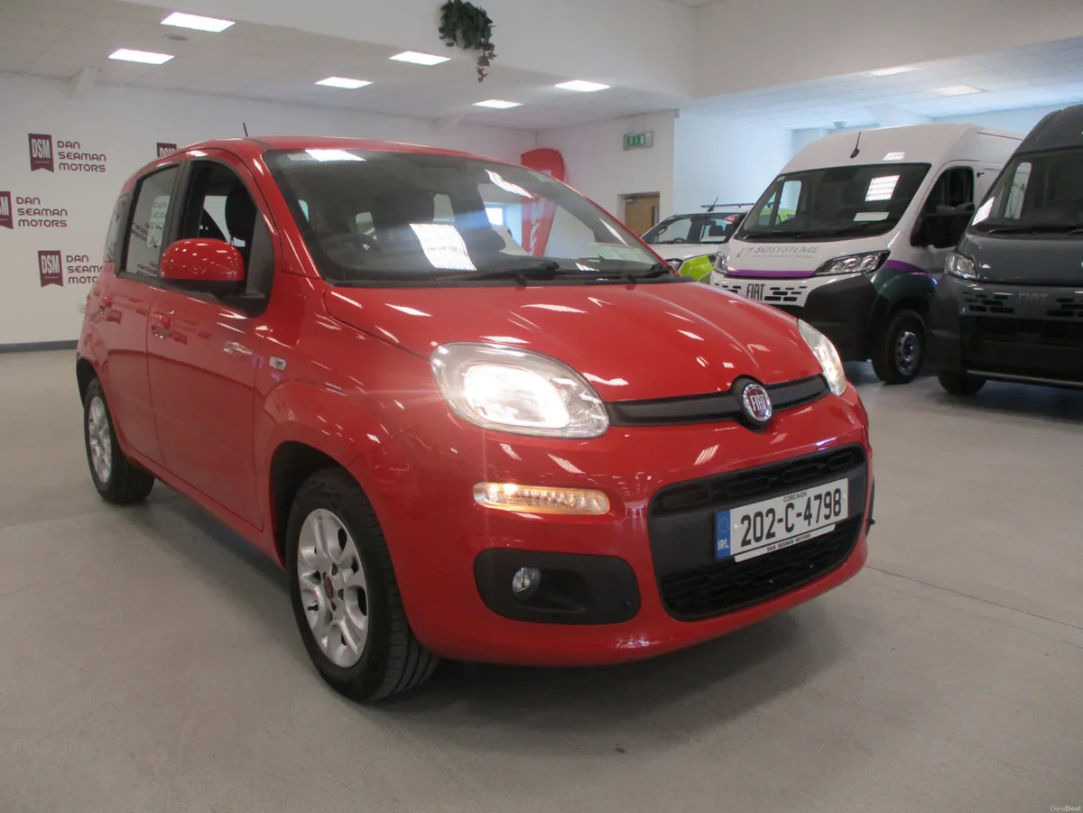 Fiat Panda LOUNGE 1.2 PETROL 2020-LOW KMS - Image 3