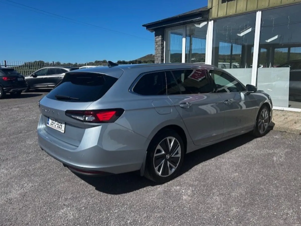 2025 skoda Superb * SELECTION+ * 2.0 TDI DSG - Image 4