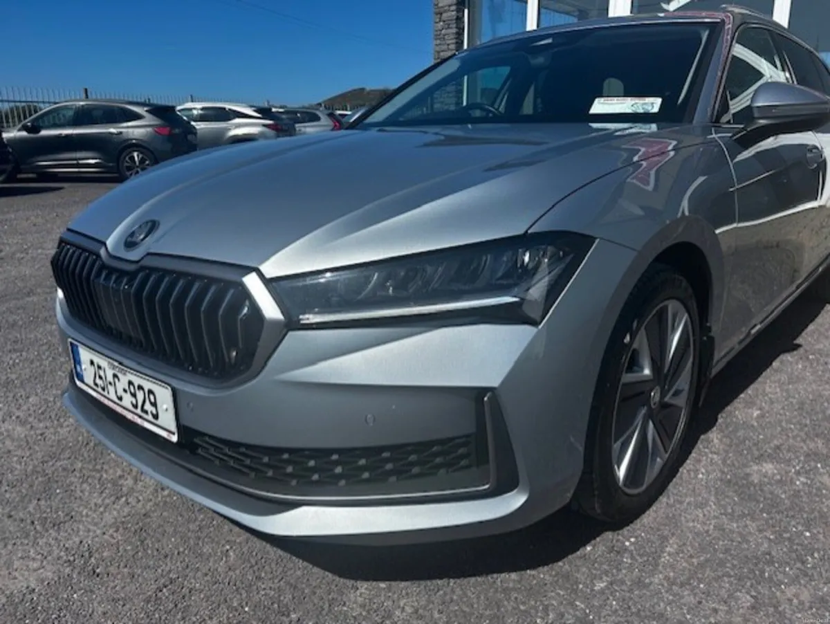 2025 skoda Superb * SELECTION+ * 2.0 TDI DSG - Image 3