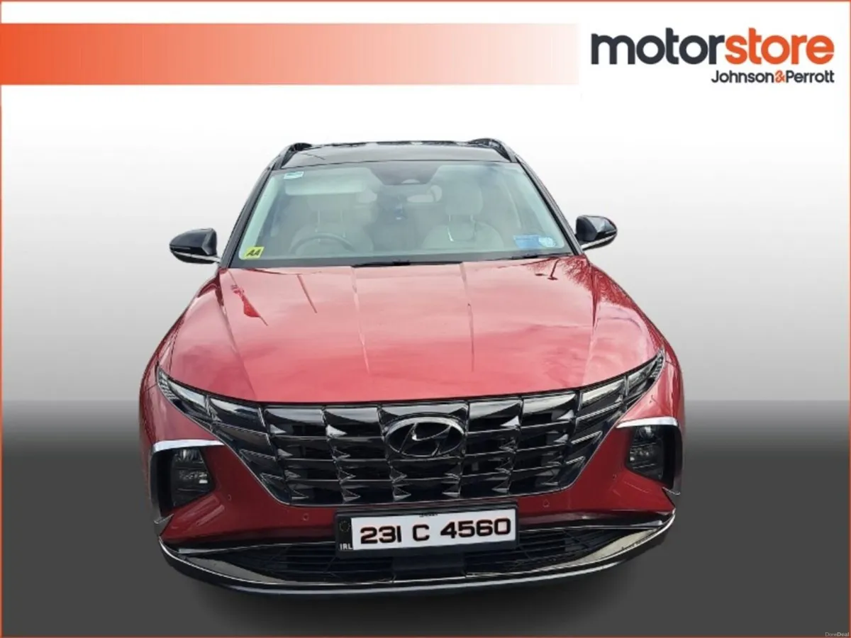 Hyundai Tucson 2WD Executive Plus w 2 Tone Roof - Image 6