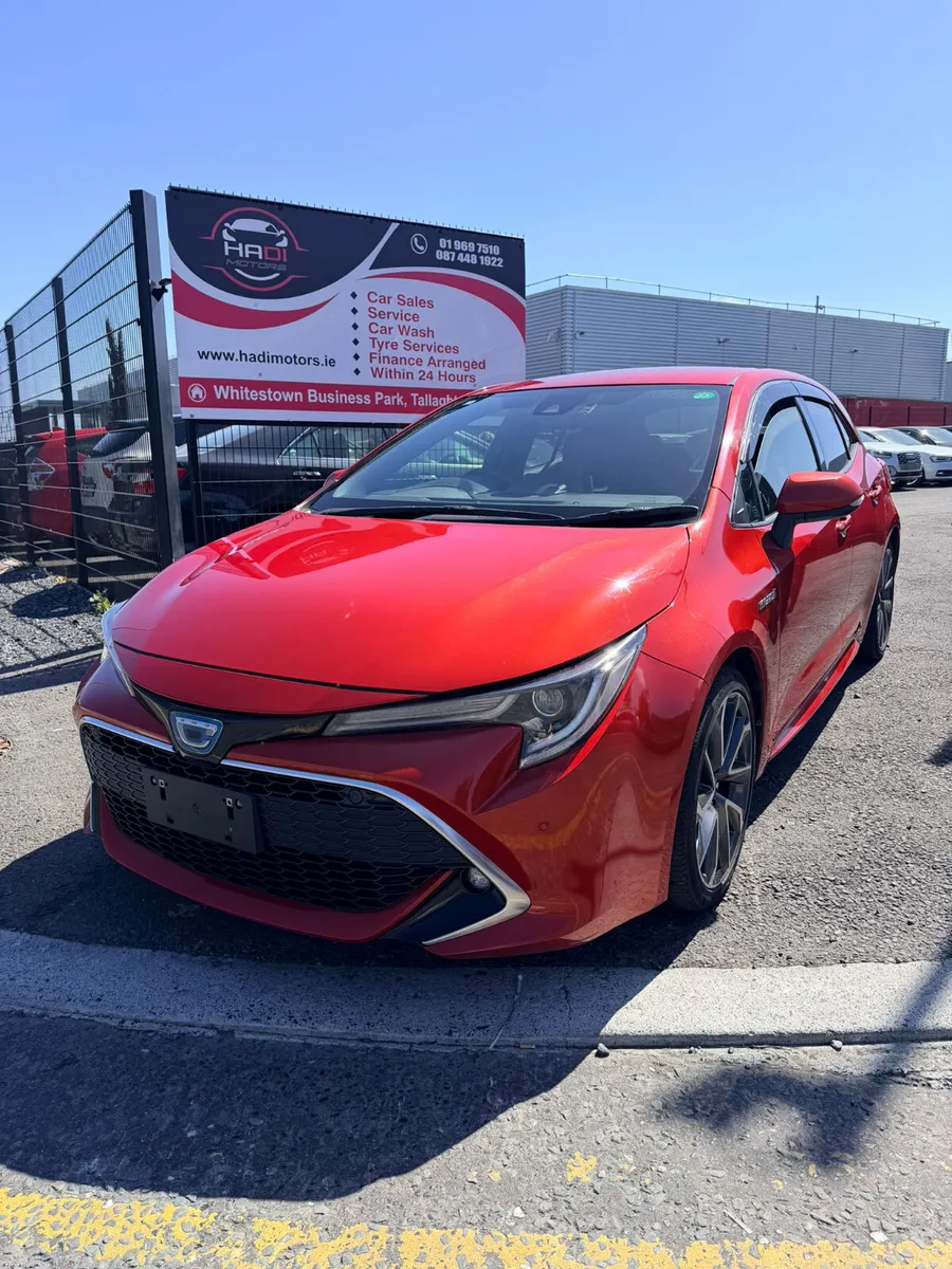 2018 Toyota Corolla Sport - Image 2