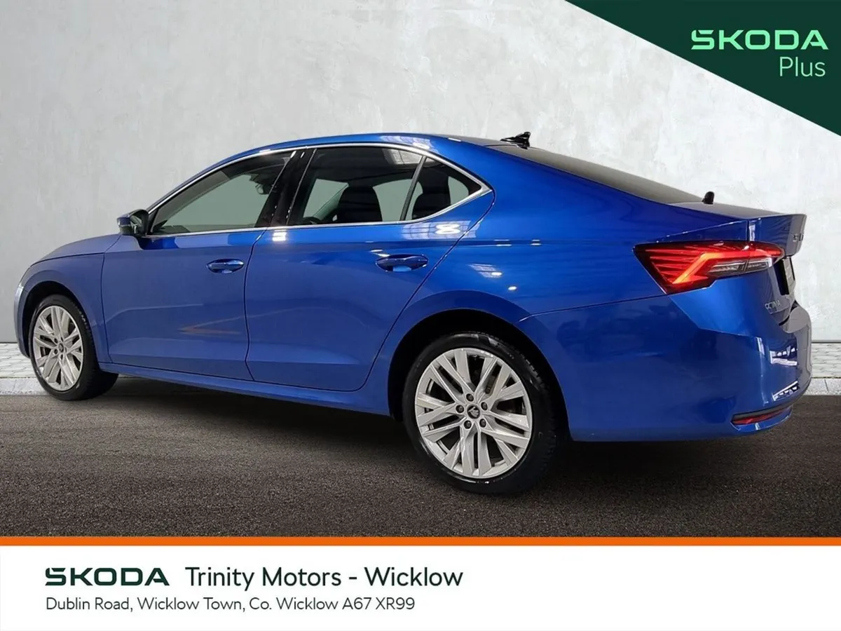 Skoda Octavia  ** SELECTION+ ** 2.0TDI ** TRINITY - Image 3