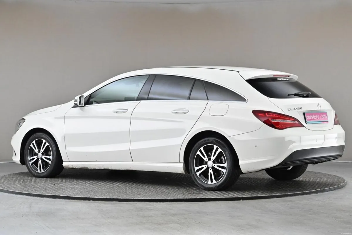 Mercedes-Benz CLA CLA 180 SHOOTING BREAK **HALF LE - Image 6