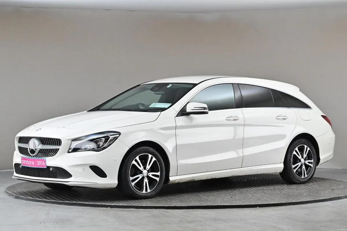 Mercedes-Benz CLA CLA 180 SHOOTING BREAK **HALF LE - Image 4