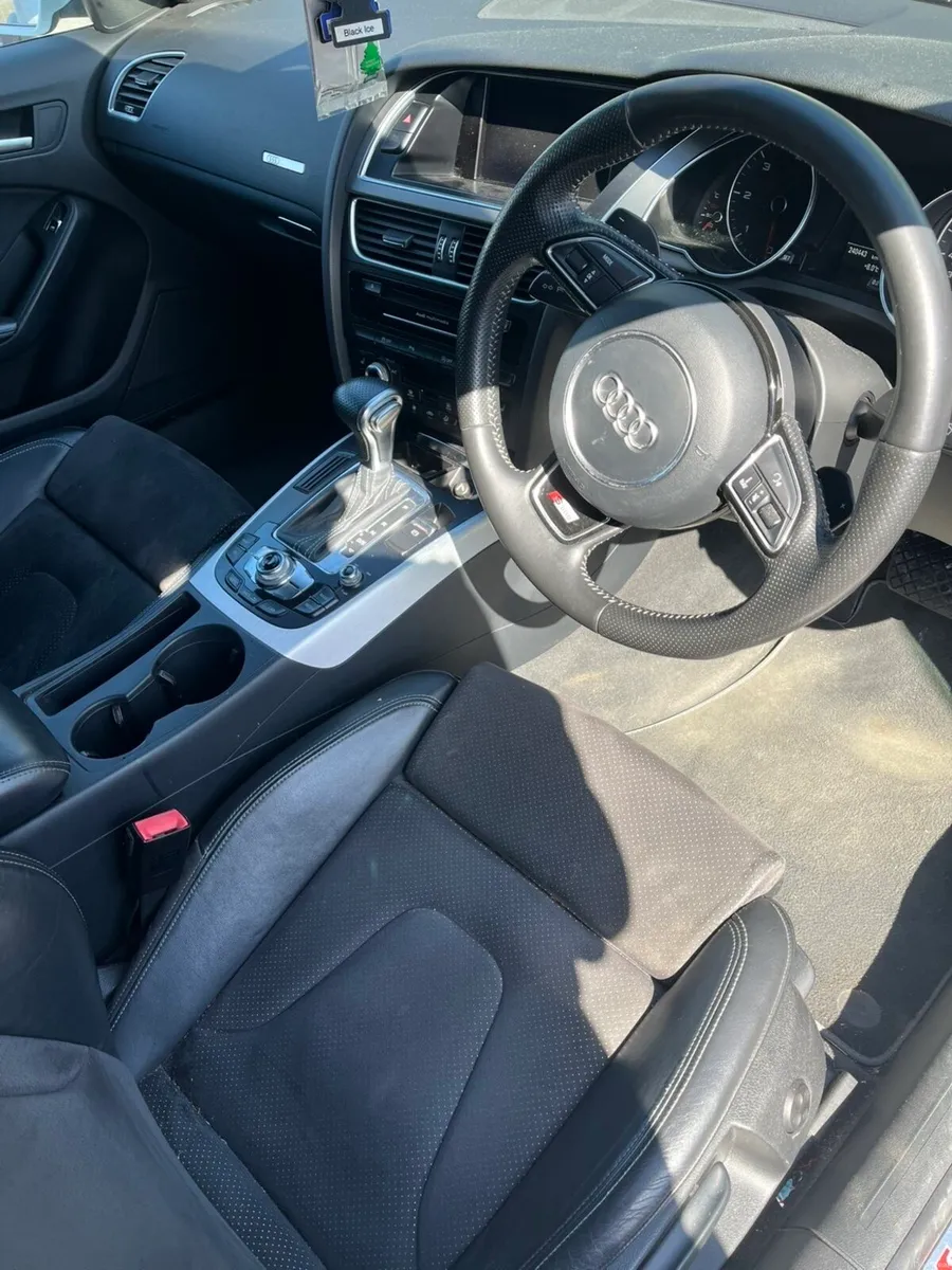 2014 Audi A5 S-Line Black Edition - Image 4