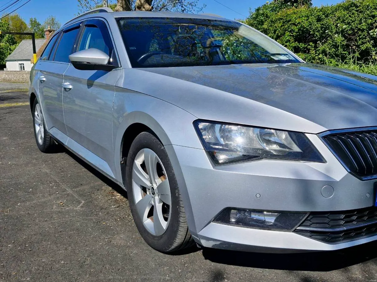SKODA SUPERB 1.6TDI NCT 10/26 & TAX 5/27 - Image 2
