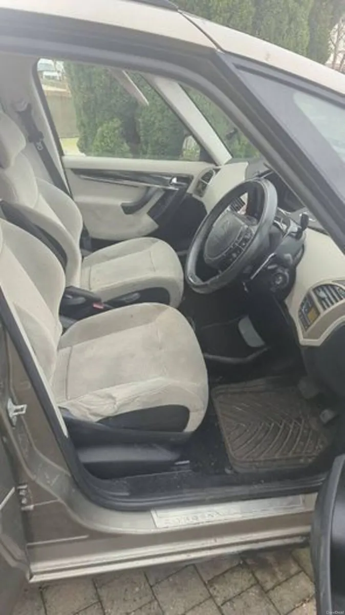 Citroen C4 Picasso 2008 - Image 4