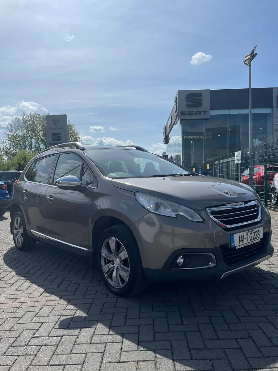 ** NCT 08/26 ** GLASS ROOF - Image 1