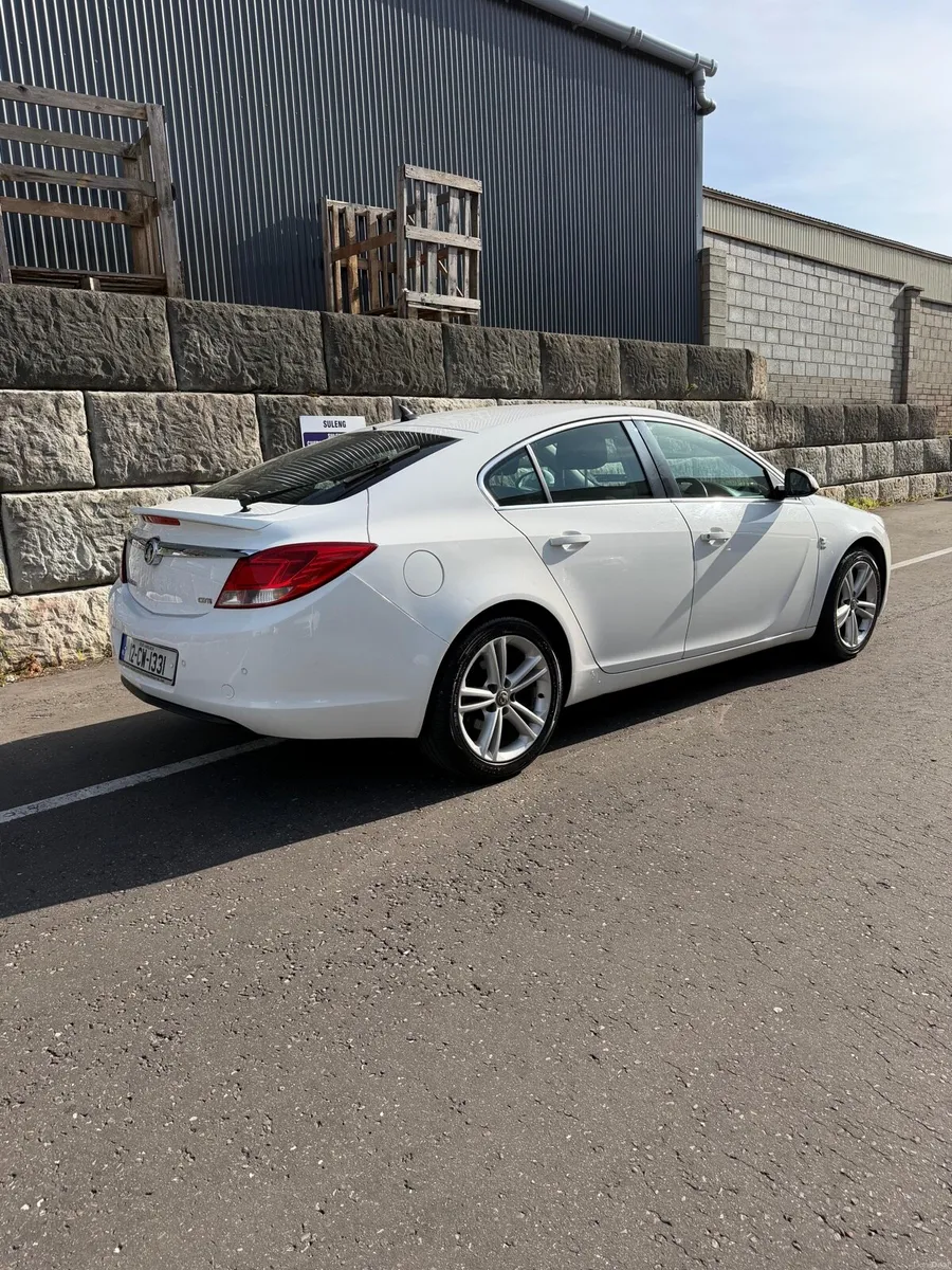 2012 Opel Insignia SRI - Image 3