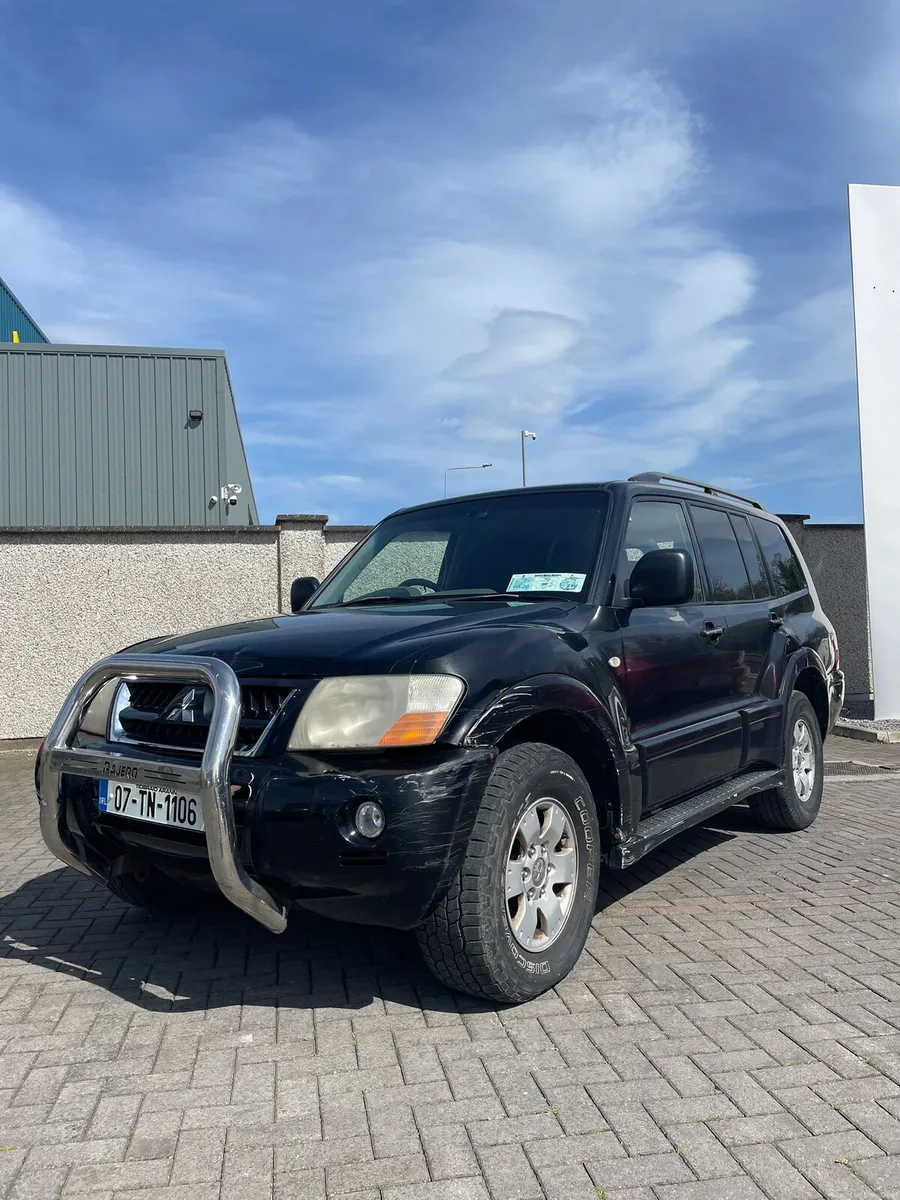 ** CVRT 10/26 ** MITSUBISHI PAJERO - Image 1