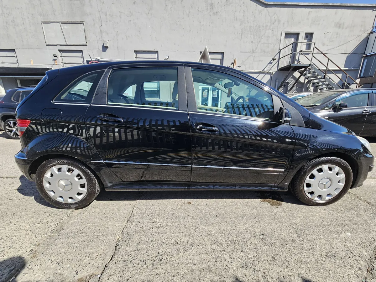 Mercedes-Benz B-Class 2012 (Good milage) - Image 4