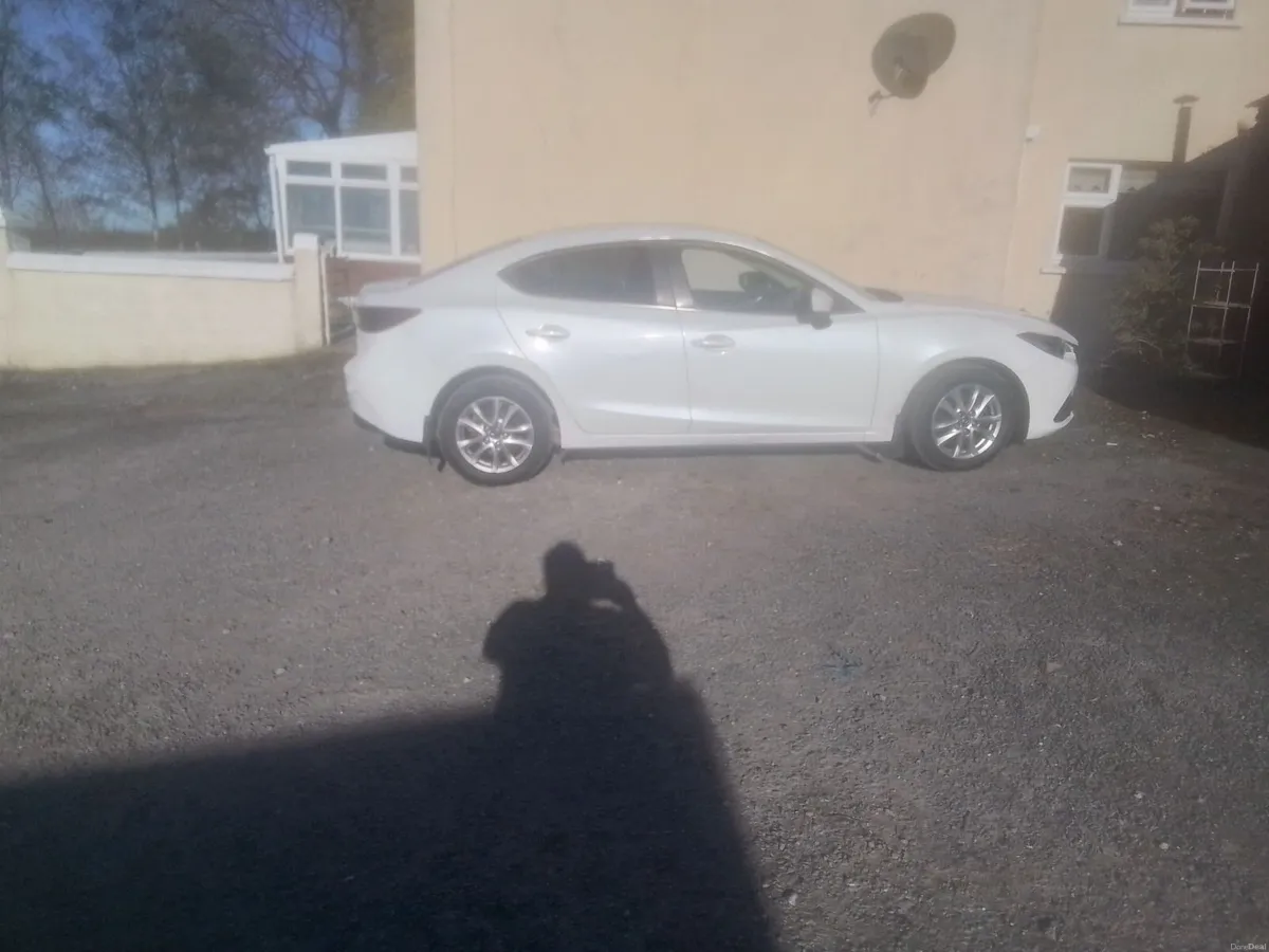 Mazda Mazda3 2016 - Image 1