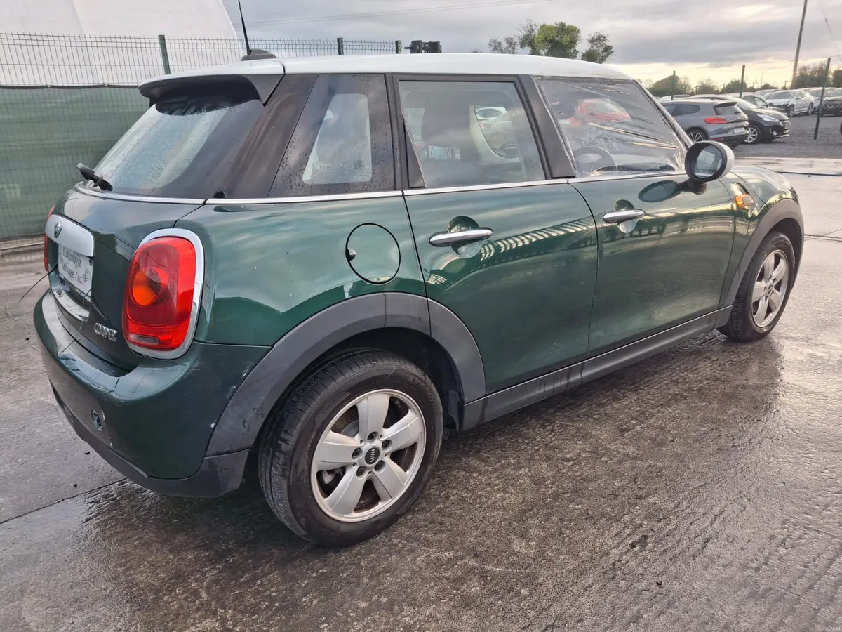 2015 Mini Cooper Automatic Light Damage - Image 3