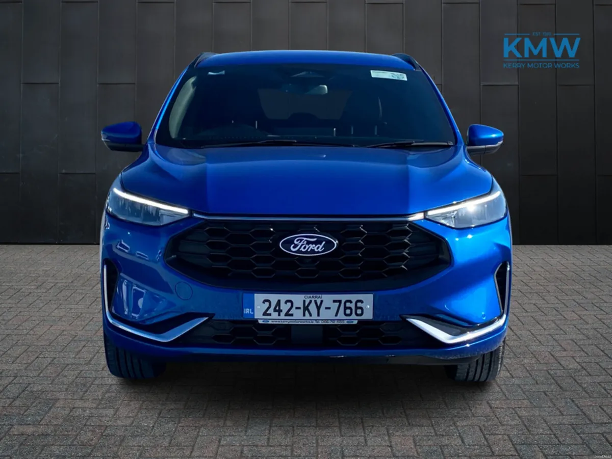 Ford Kuga ST-Line X PHEV 243BHP..New model - Image 3