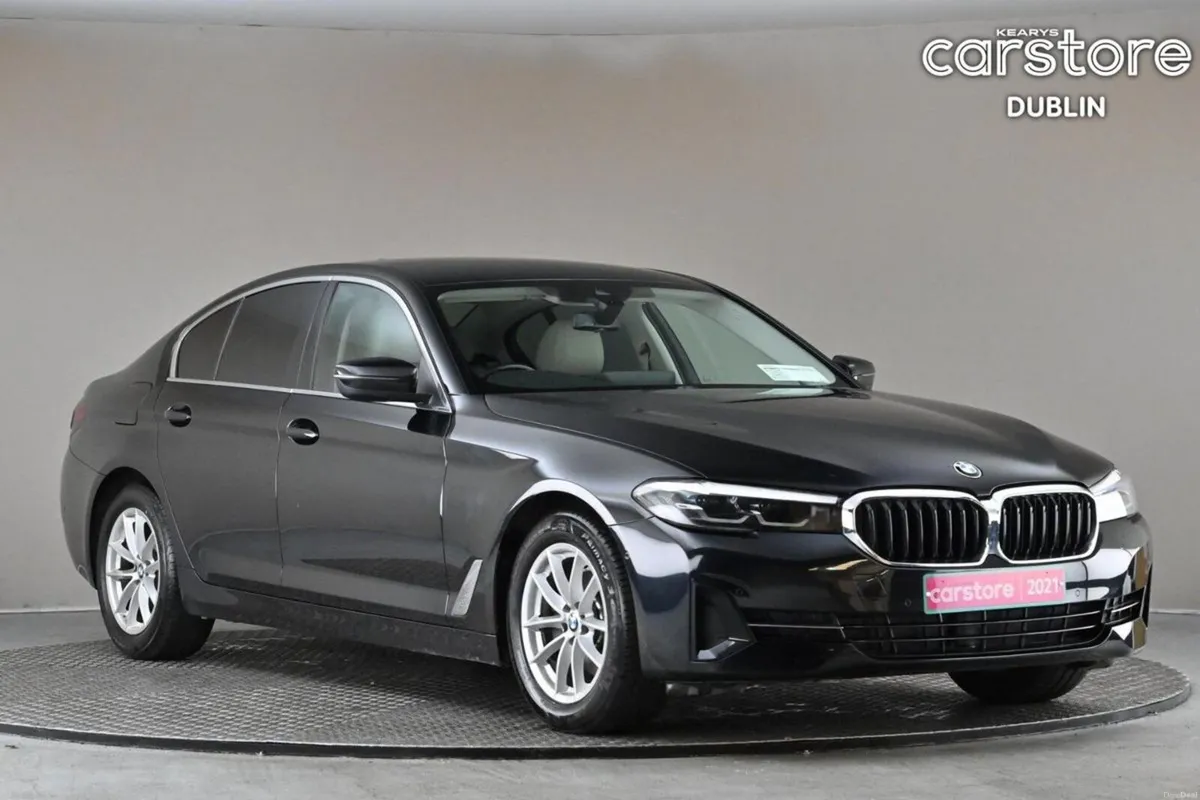 BMW 5-Series 520D 5SSA **BEIGE LEATHER** - Image 1