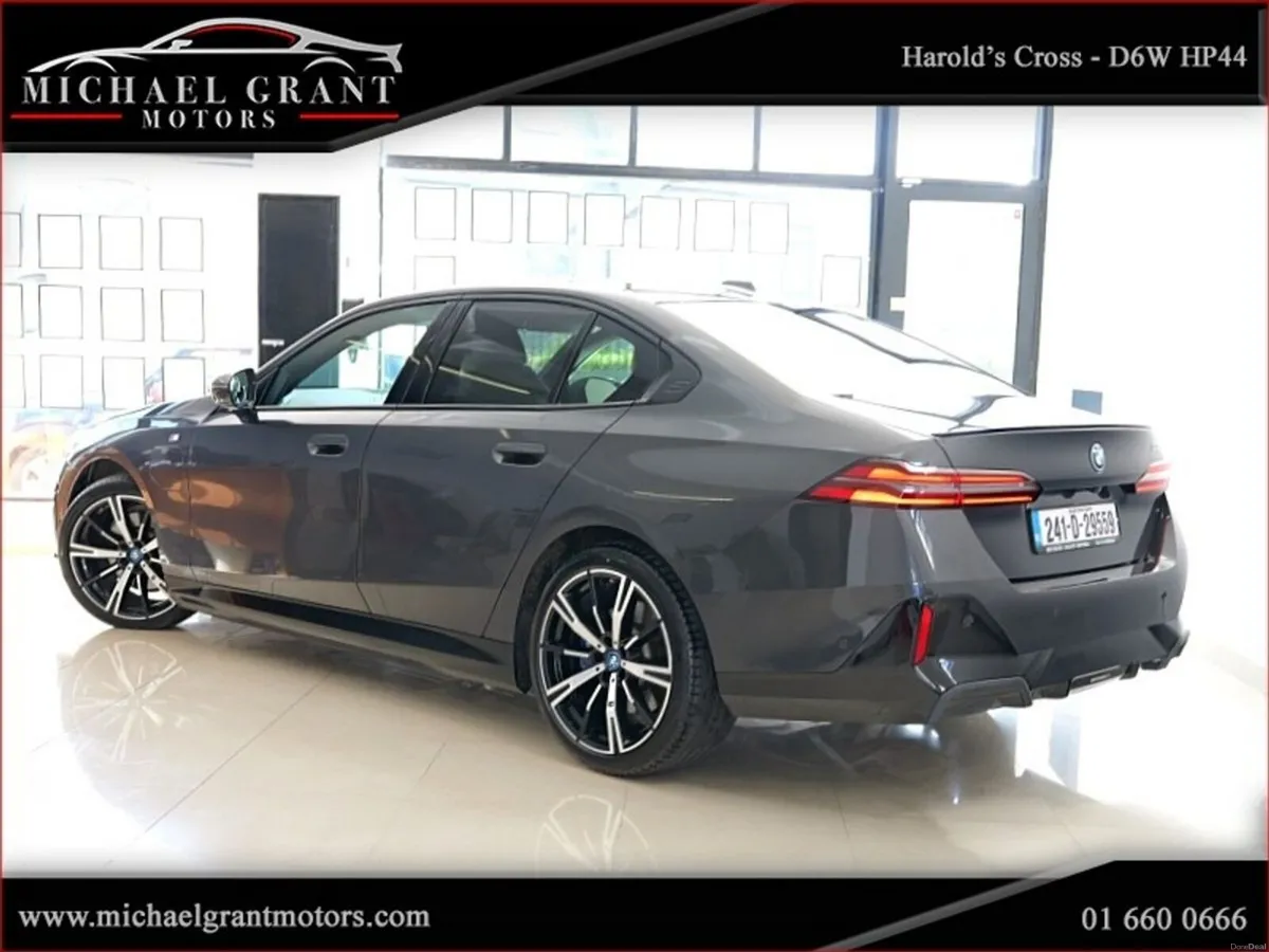 BMW 5-Series 530e M SPORT PHEV PLUG IN HYBRID 2.0. - Image 5