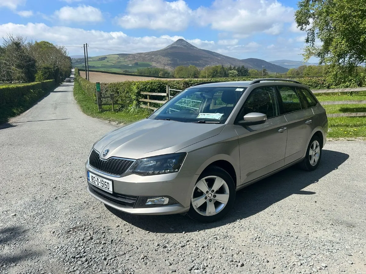 Skoda Fabia 2018 – Grey (Only 108,000 km) - Image 1