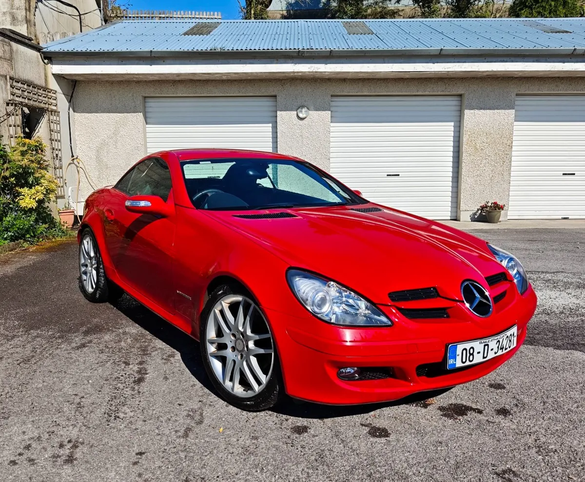 Mercedes-Benz SLK convertible - Image 2