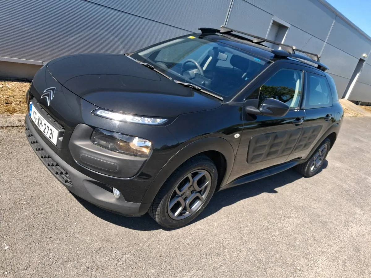 Citroen C4 Cactus 1.2 manual 2017 - Image 1