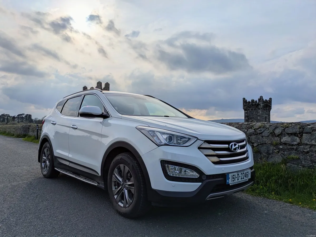 Hyundai Santa Fe 2015 - Executive - 4WD - 7 Seater - Image 2