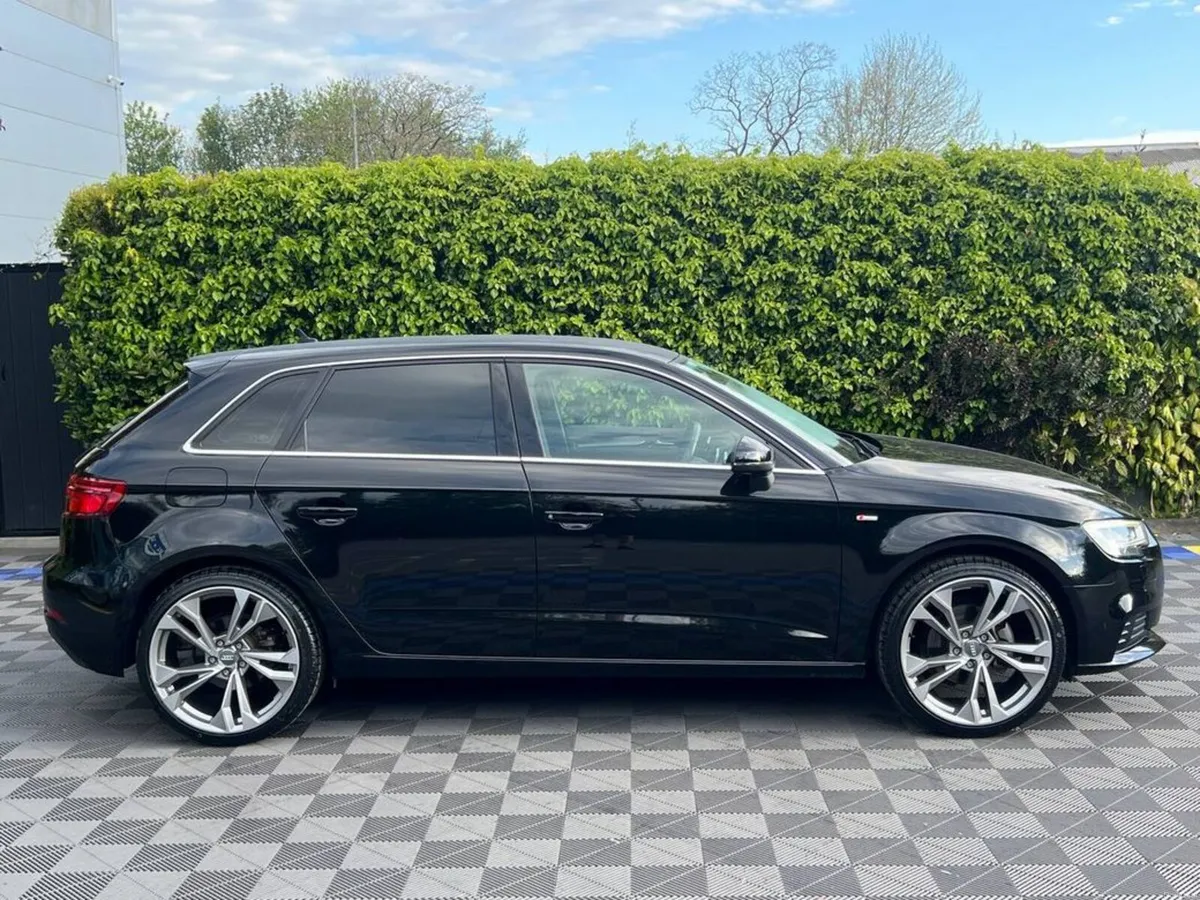 Audi A3 S-LINE PACK 1.4 TFSI // APPLE CARPLAY/ANDR - Image 2
