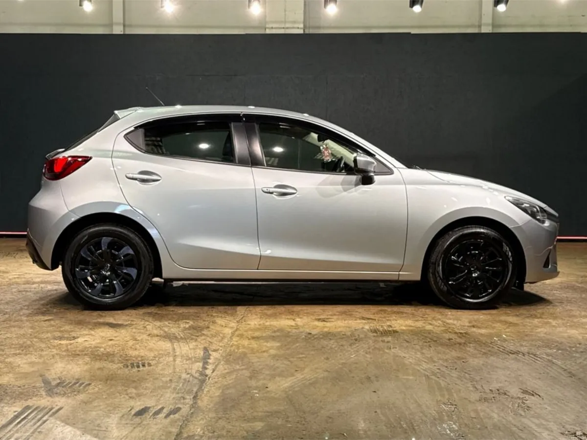 Mazda Demio PETROL 1.3L AUTOMATIC SKYACTIV - A/C H - Image 3