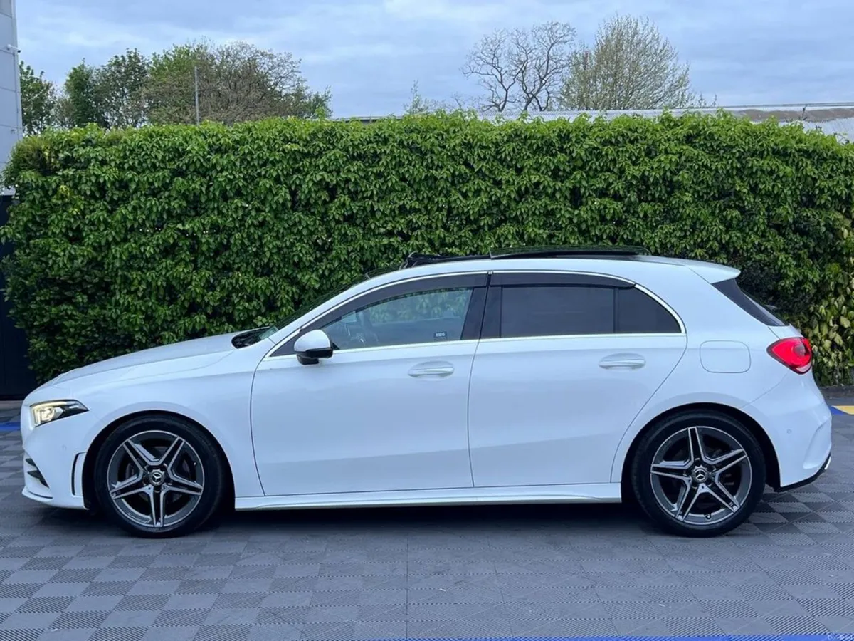 Mercedes-Benz A-Class A180 AMG-LINE PREMIUM 1.3 AU - Image 4