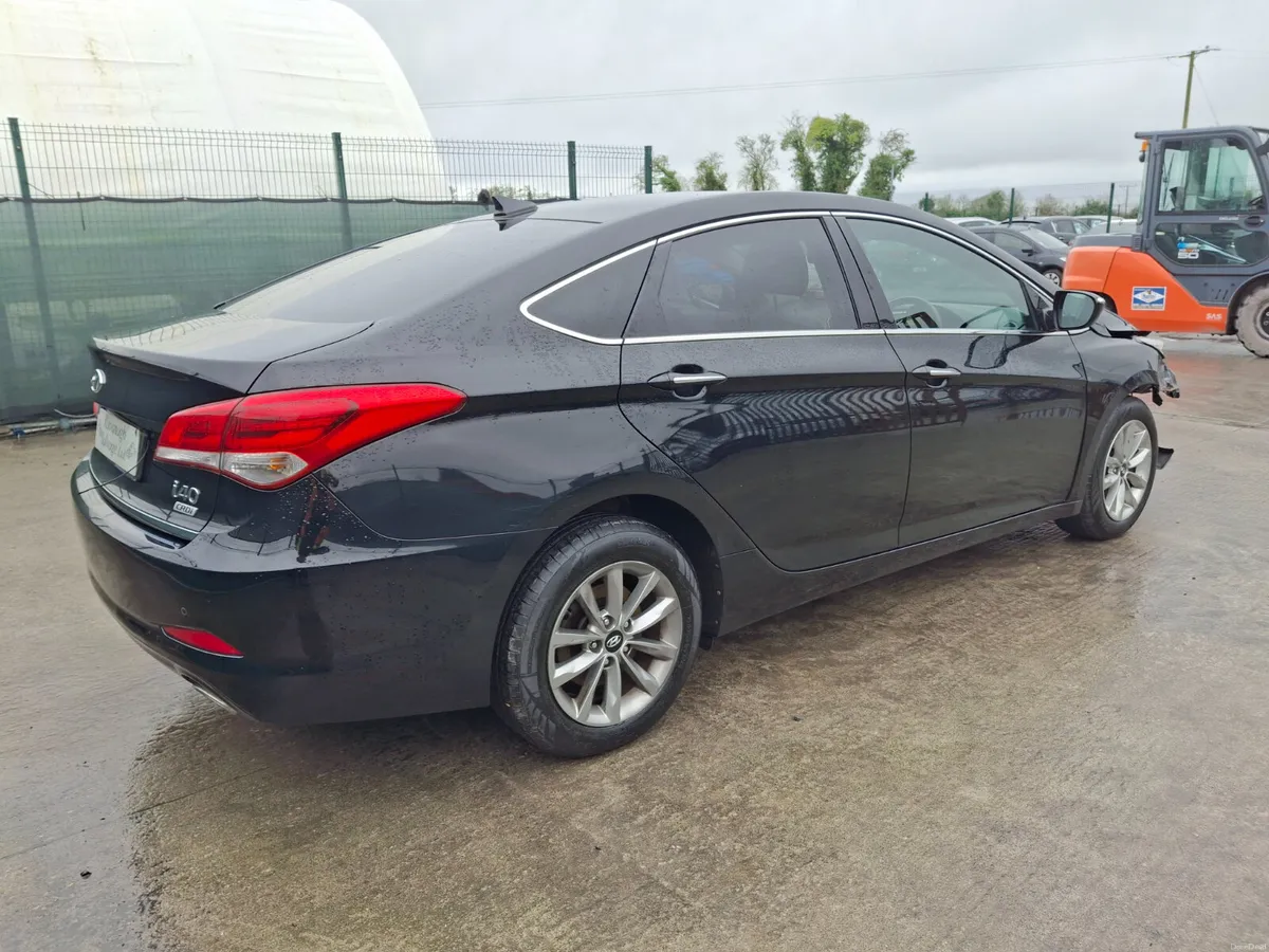 2016 Hyundai i40 1.7 Diesel - Image 3