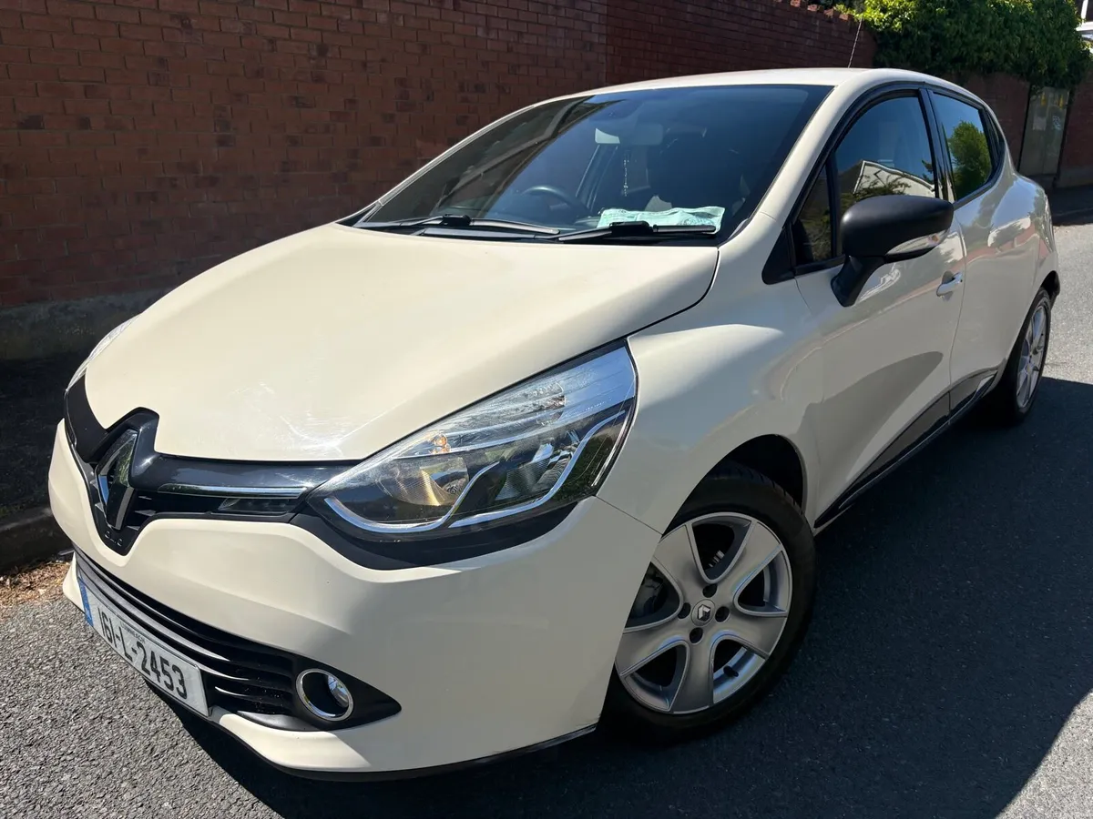 2016 Renault Clio IV DYNAMIQUE NAV 1.2 PETROL - Image 2