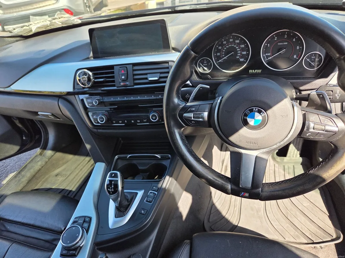 BMW 4-Series 2016 - Image 2