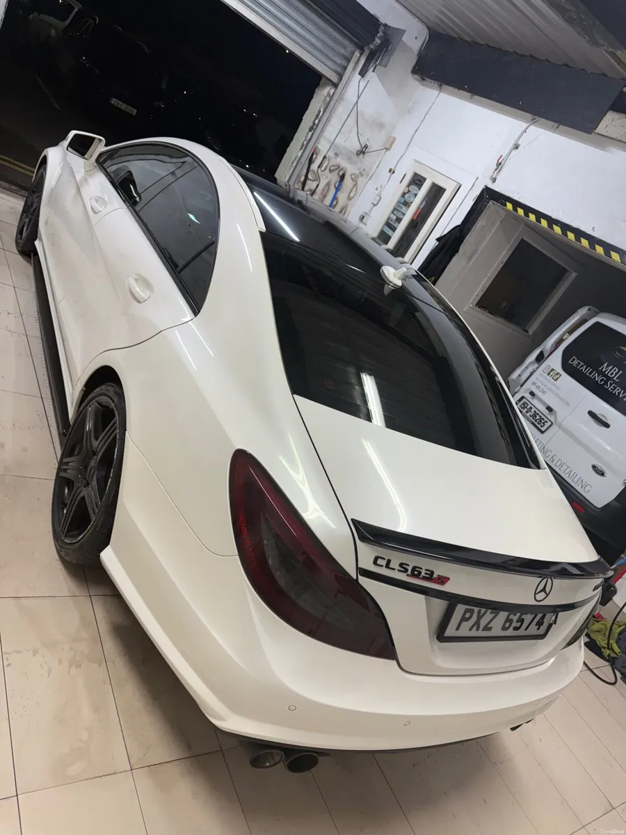 Mercedes-Benz AMG CLS63 2012 - Image 2