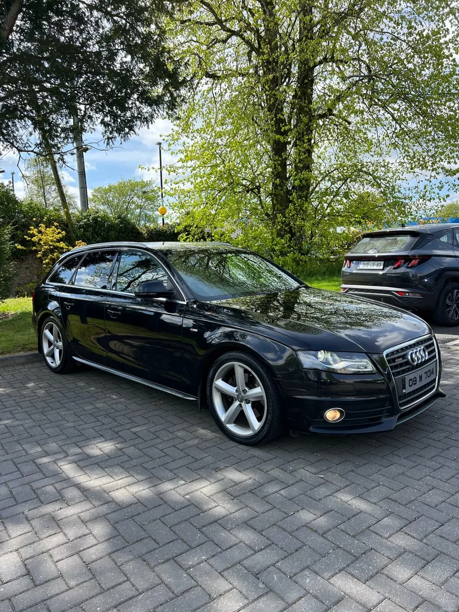 2009 AUDI A4 TDI 2.0 GENUINE S-LINE AVANT - Image 1