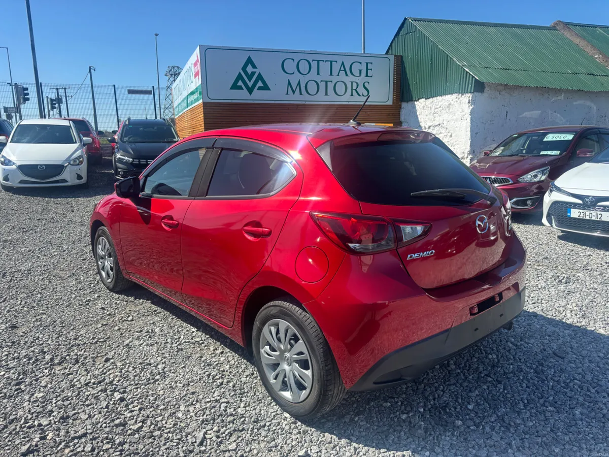 Mazda Demio - Image 3