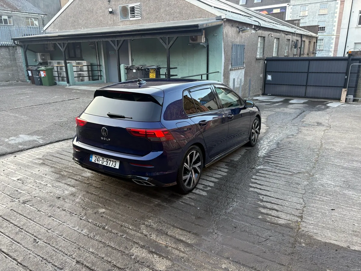 Volkswagen Golf - Image 4