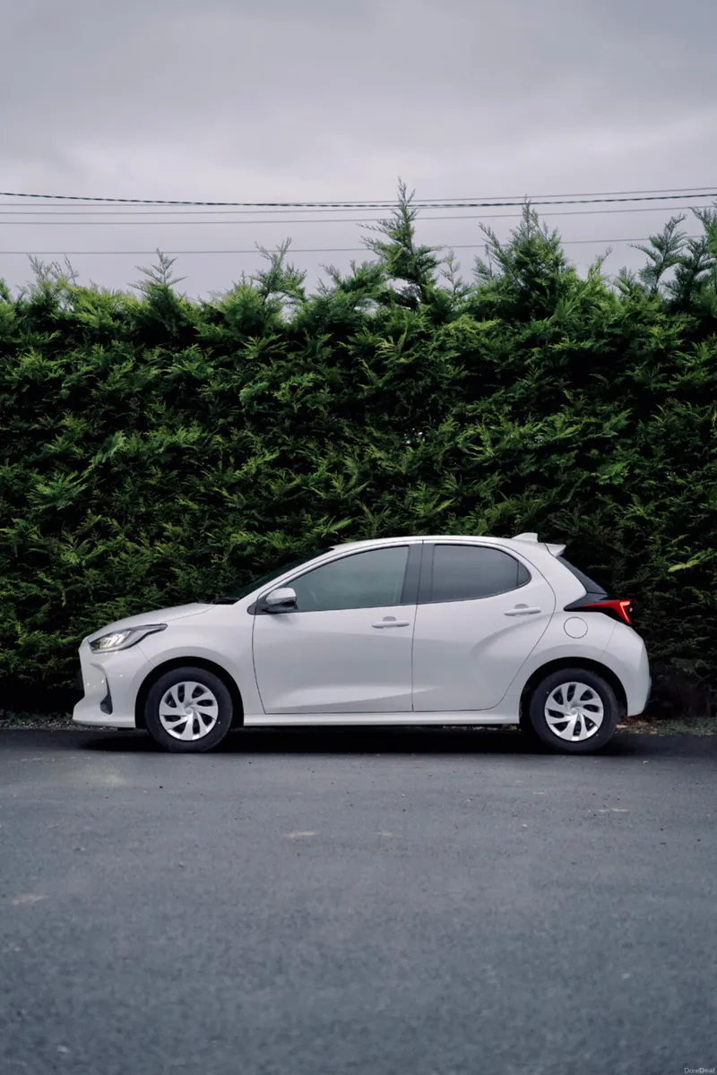 Toyota Yaris 1.5 Hybrid 2023 With Low Mileage - Image 2