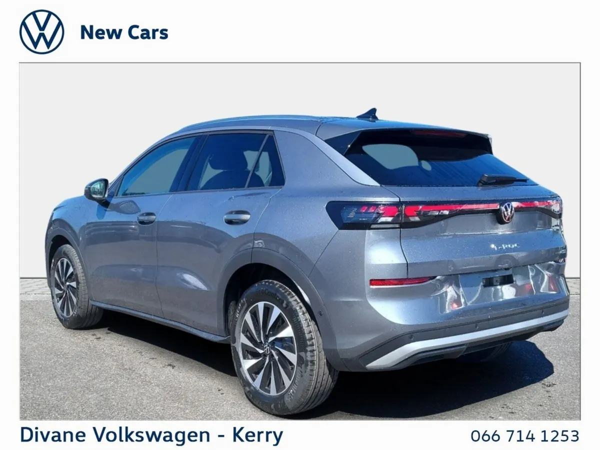 Volkswagen T-Roc STYLE 1.5 PETROL MHEV 116BHP - Image 3