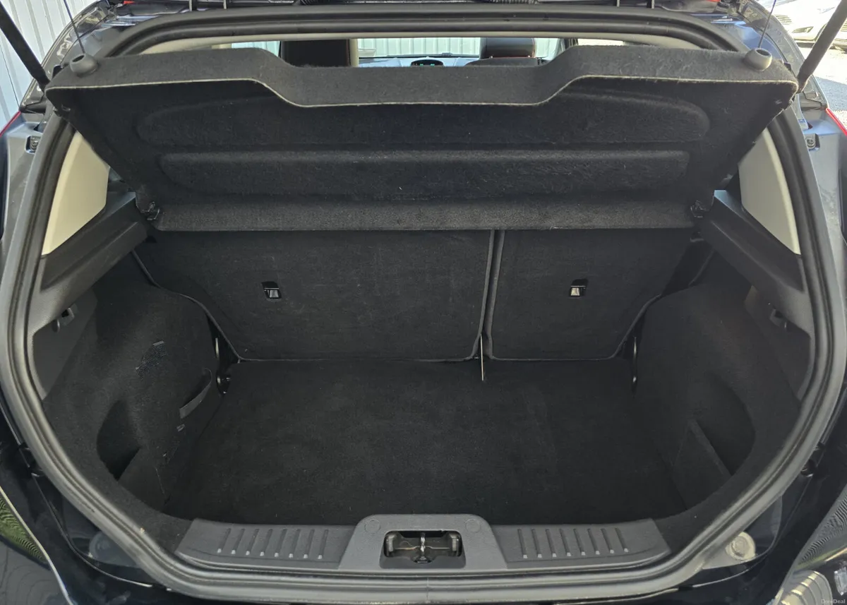 2015 Ford Fiesta 1.0  Zetec-S Black ED - Image 4