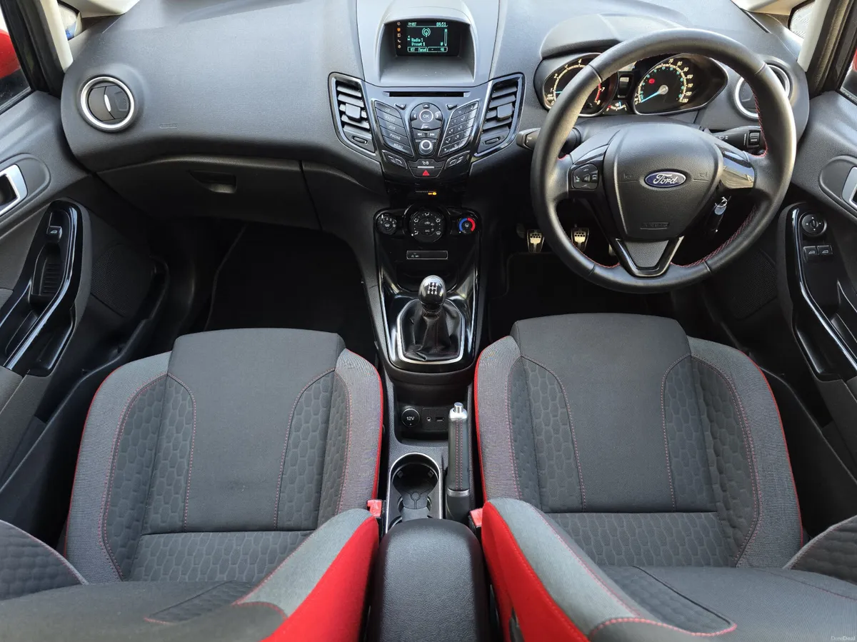 2015 Ford Fiesta 1.0  Zetec-S Black ED - Image 4