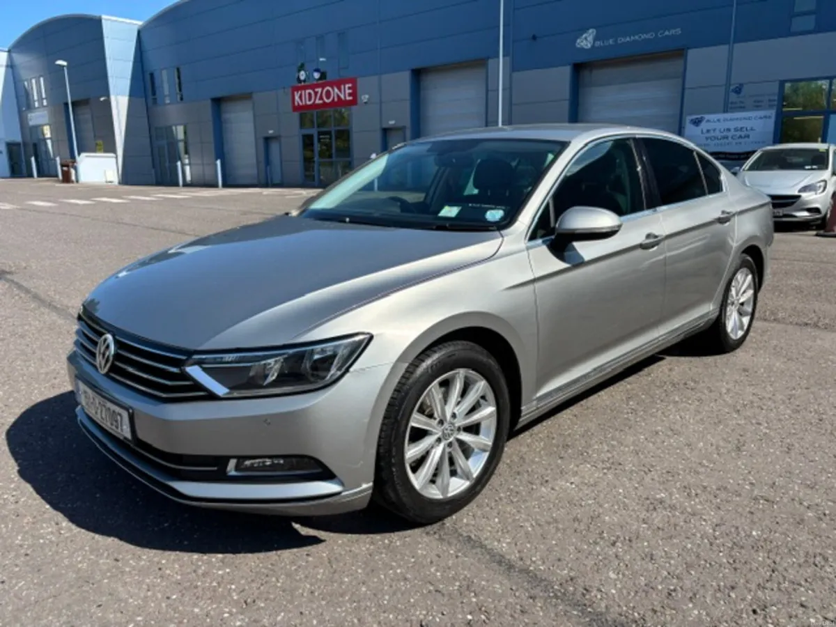 HIGHLINE 1.6 TDI MANUAL 6SPEED FWD 120HP - Image 3