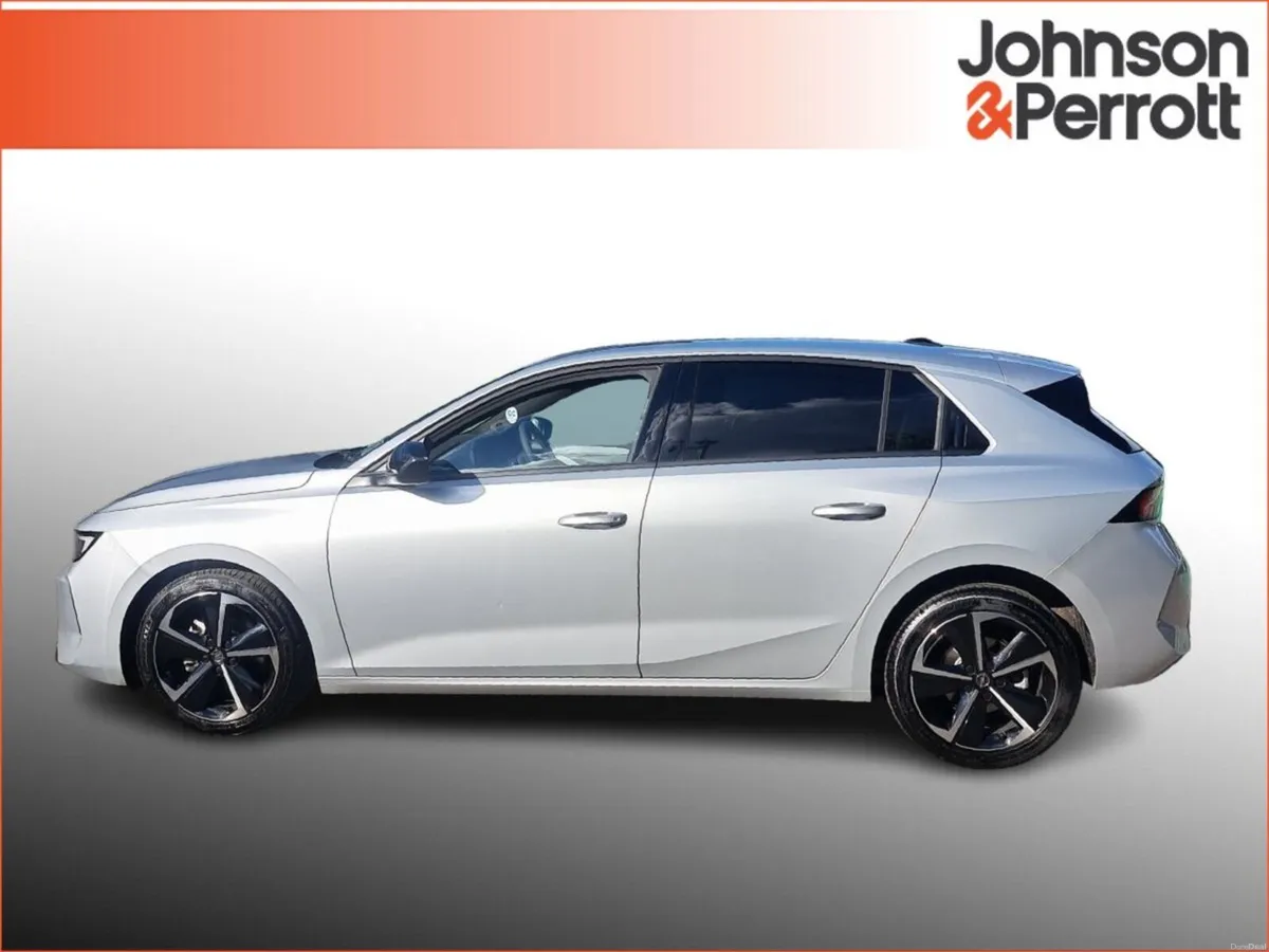 Opel Astra Elegance 1.2 130hp 6-speed manual MY25 - Image 6