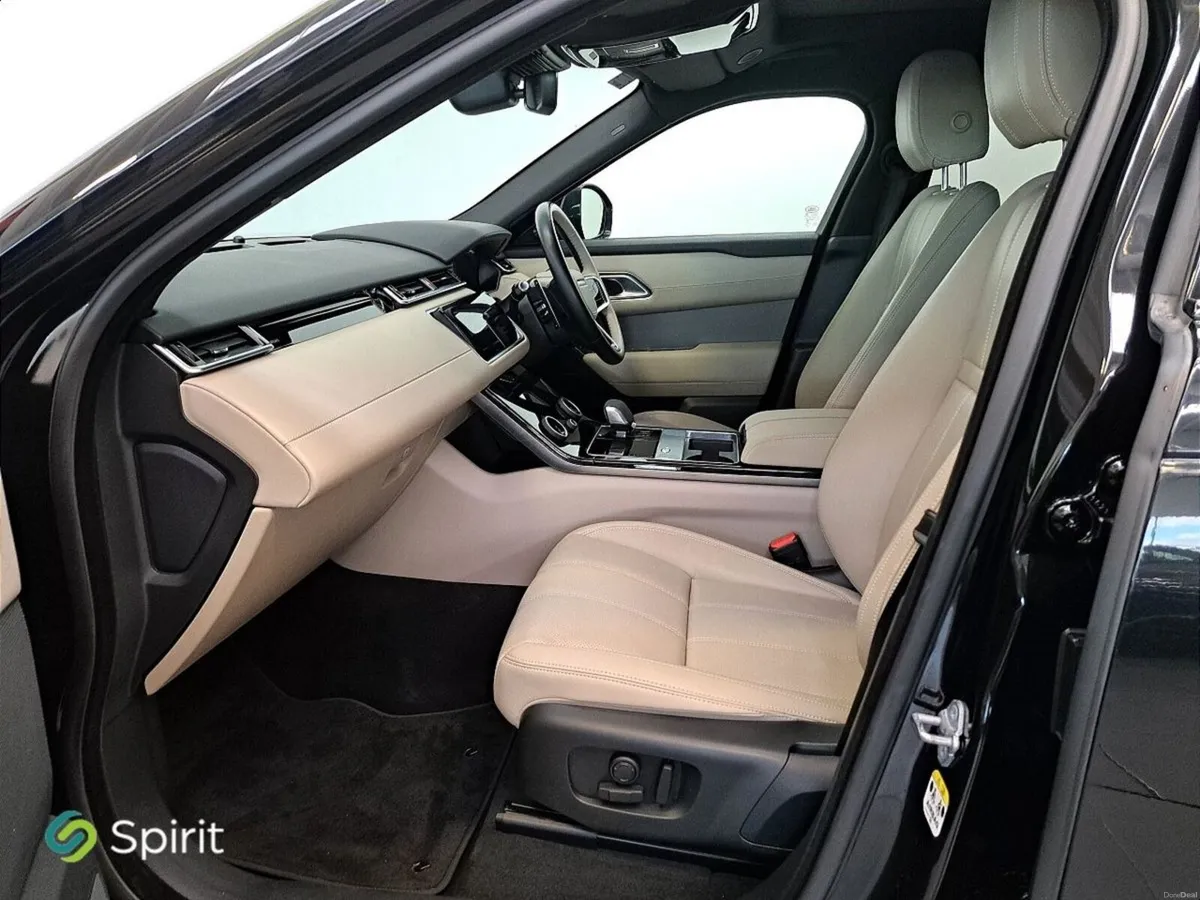 Land Rover Range Rover Velar SE PHEV*Panroof*Beige - Image 3