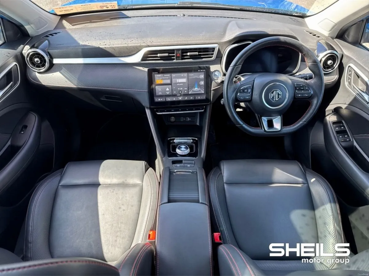 MG ZS EXCLUSIVE - Image 3