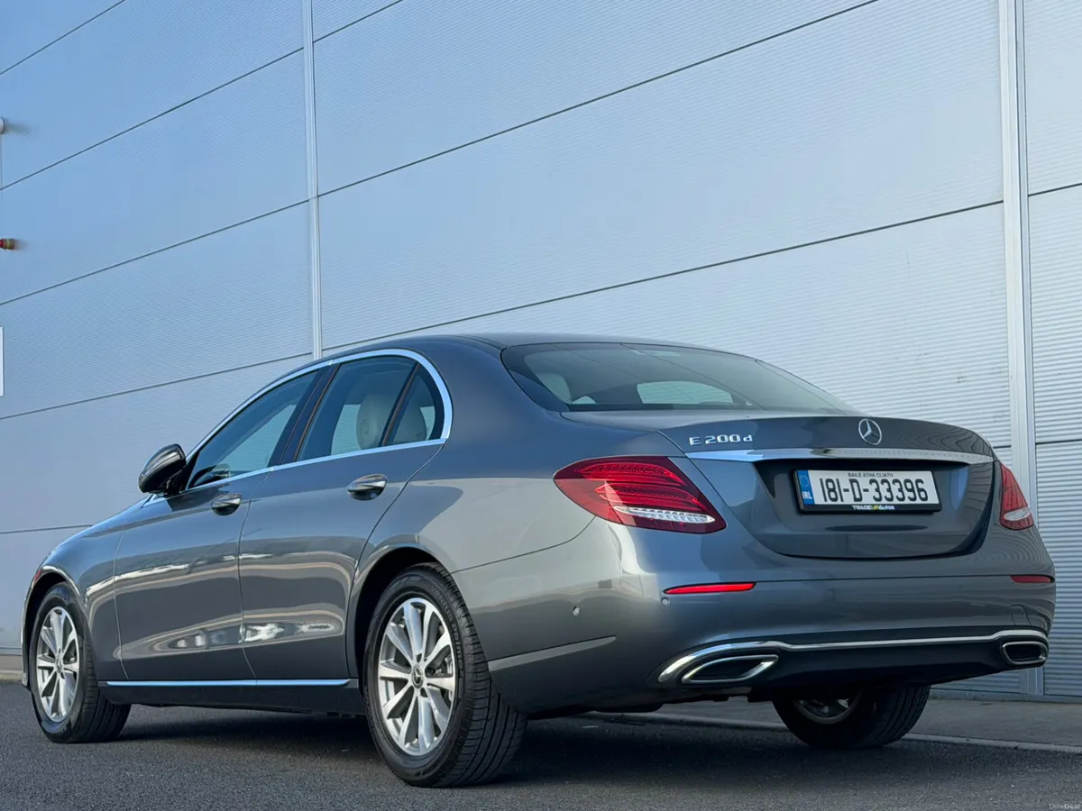 Mercedes-Benz E-Class 2018 LowKMS - Image 3