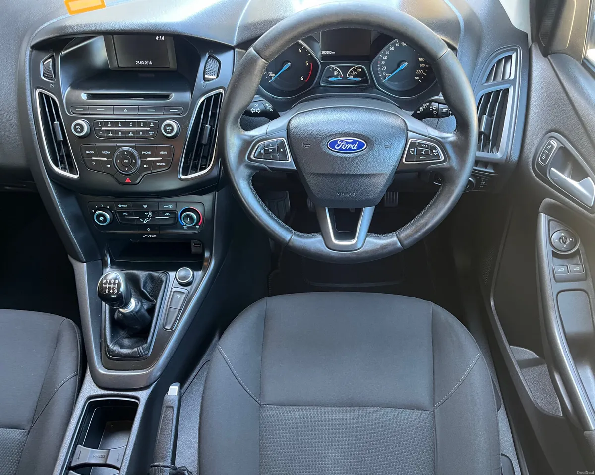 Ford Focus STYLE 1.5 TD 95PS 6SPEED 4 5DR 4DR - Image 6