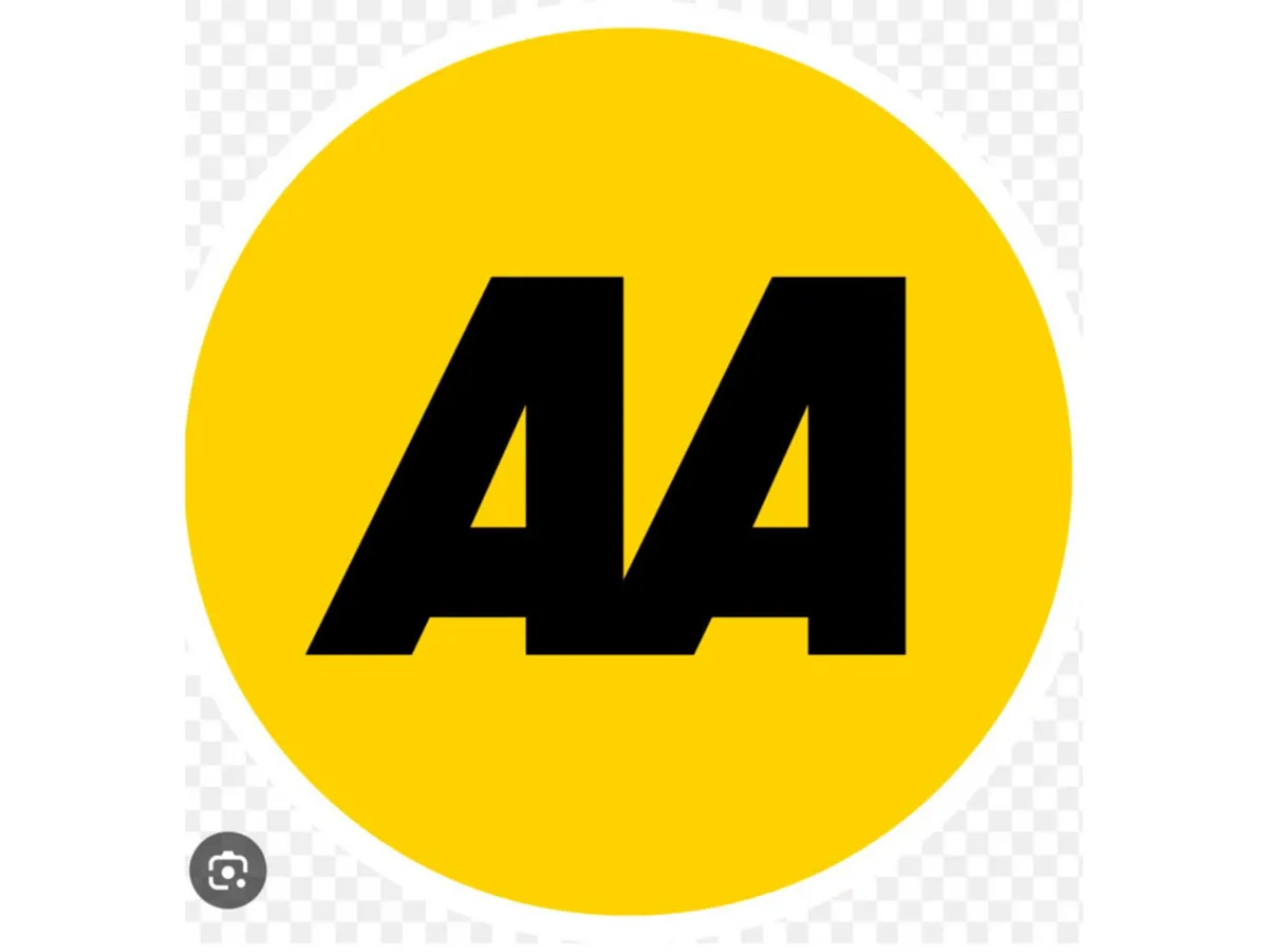 Nissan Micra SV 1.0 **LOW MILEAGE** - Image 4